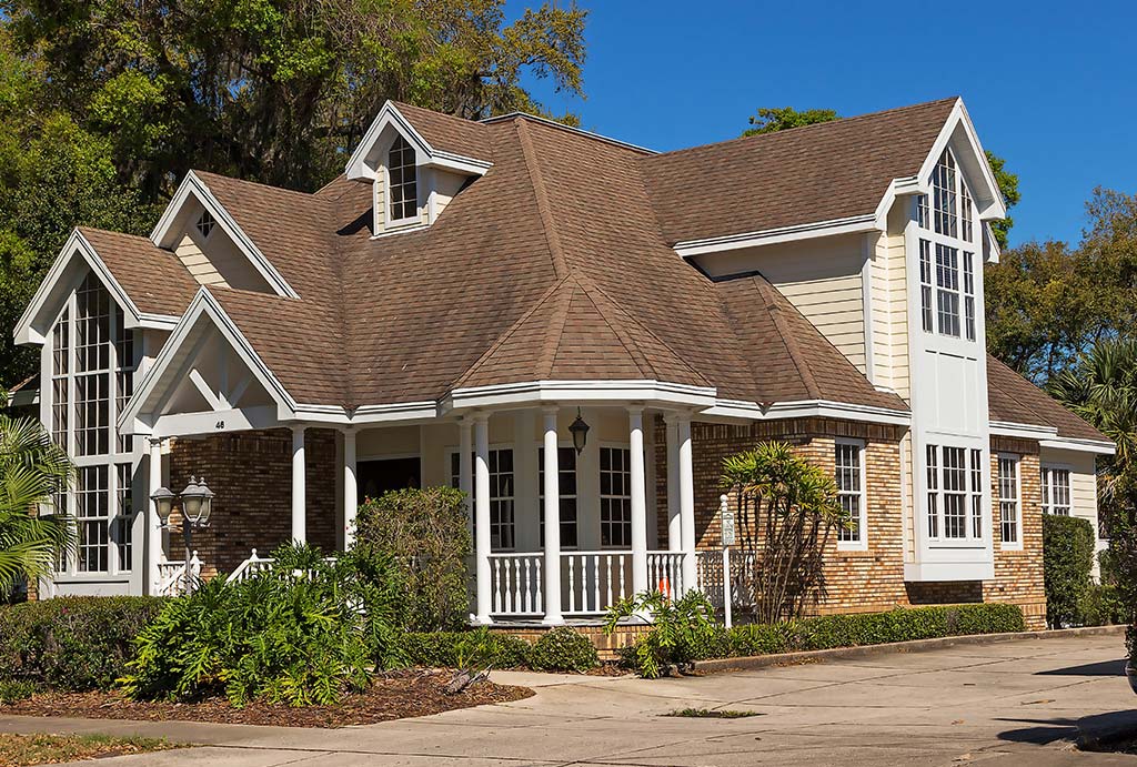How to Install Roofing Shingles Near Indianapolis