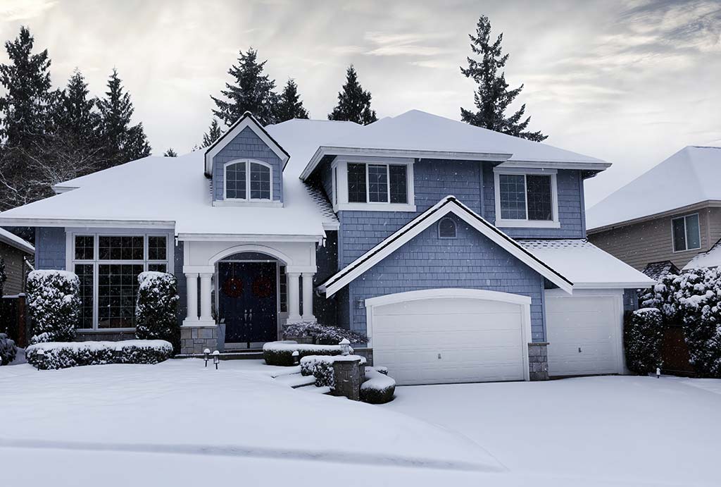 December Quick Checklist of 10 Small Roof Tasks